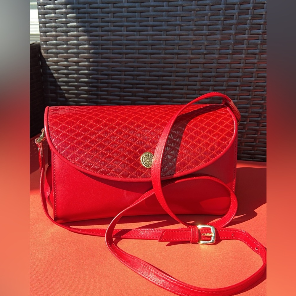 Vintage Liz Claiborne Rectangular Handbag Maroon Genuine Leather Crossbody Purse